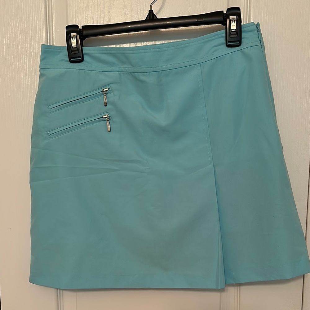 Women’s Aqua Blue Skort with Zip Pockets